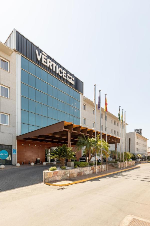 Apartment With Free Parking And Pool Бормухос Екстериор снимка