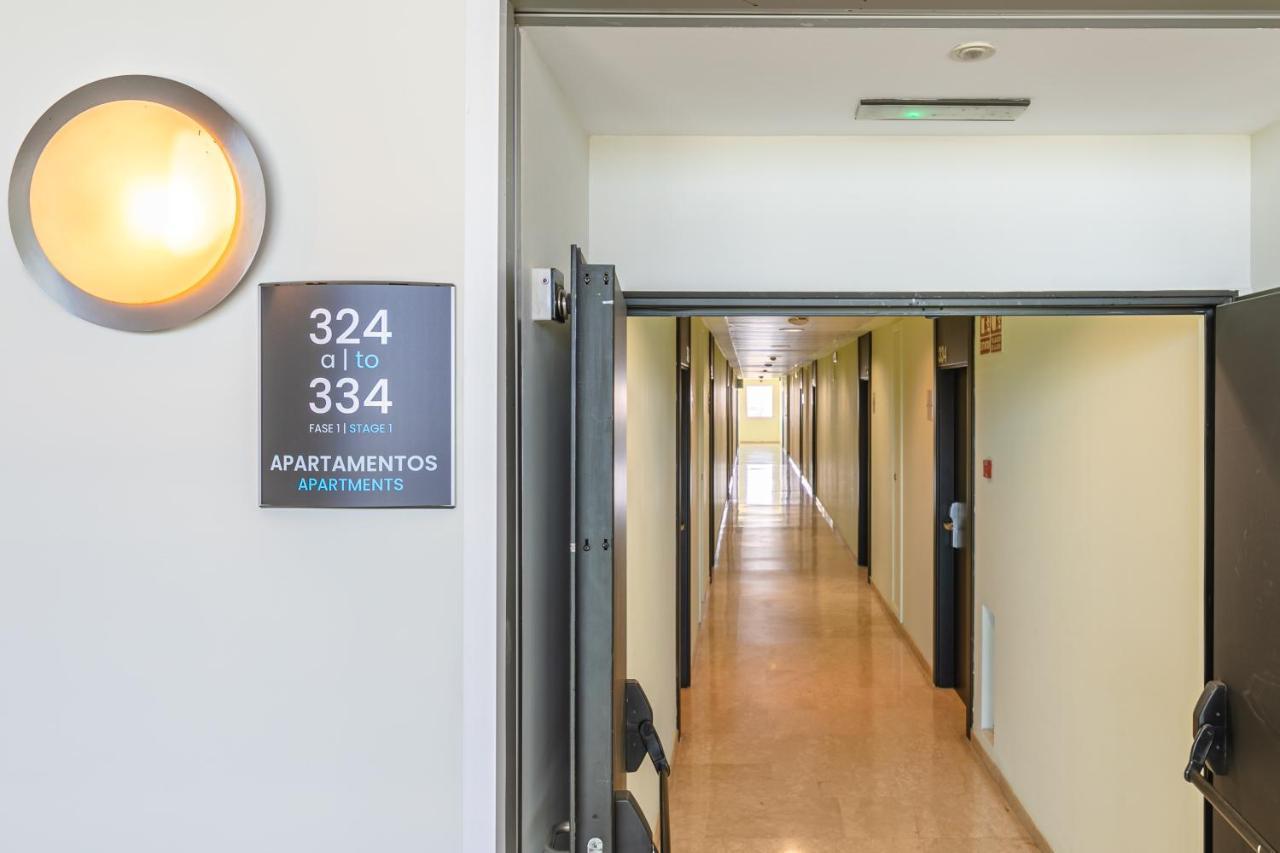Apartment With Free Parking And Pool Бормухос Екстериор снимка